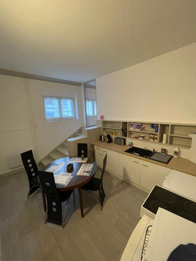 Superbe Appartement Renove Au Centre De フォルバック エクステリア 写真